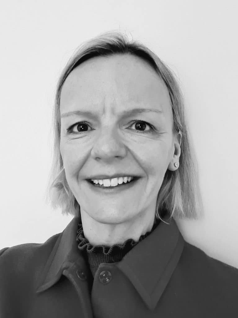 Kerry Dutton